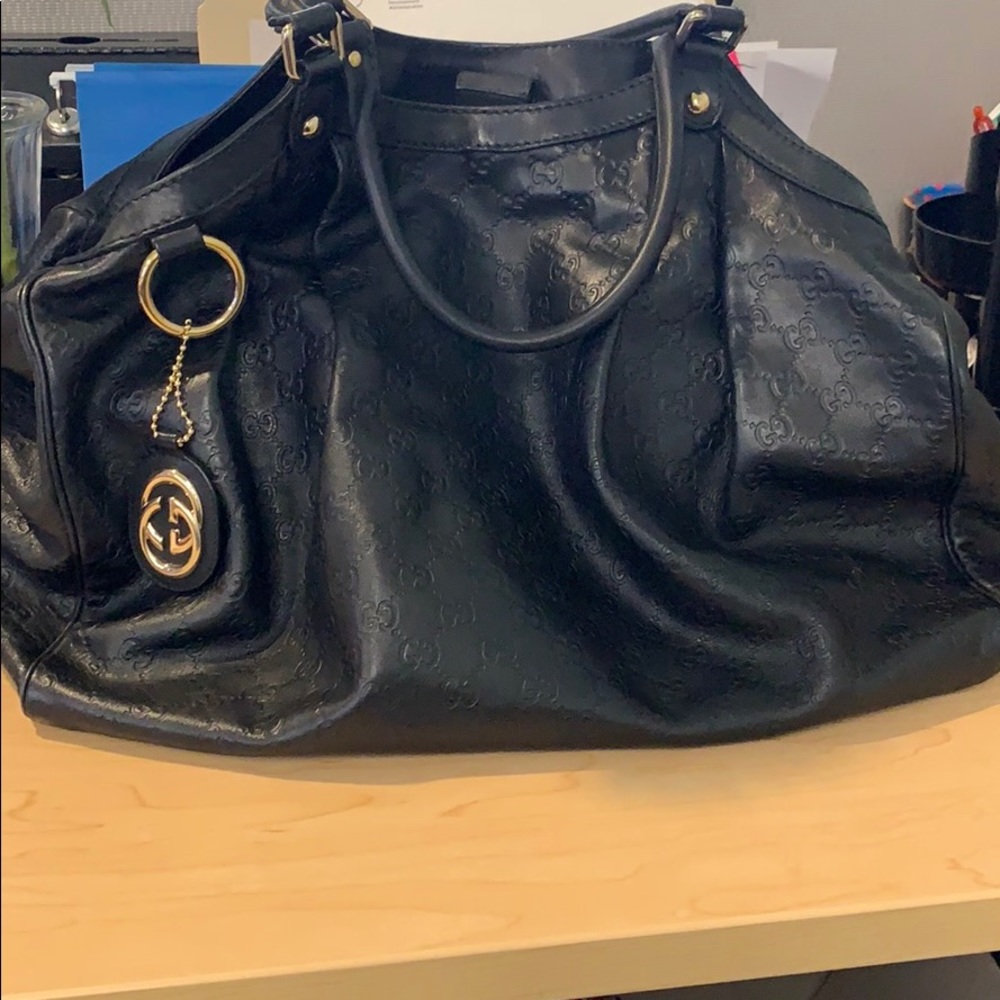 Large black leather Gucci Sukey bag